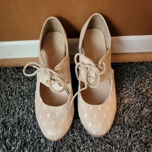 Heart Shape Vintage Heels